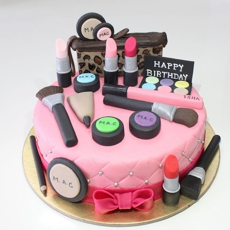 Makeup Overload Theme Cake