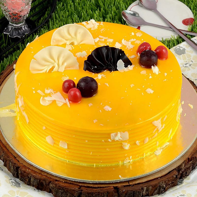 Delectable Mango Cake